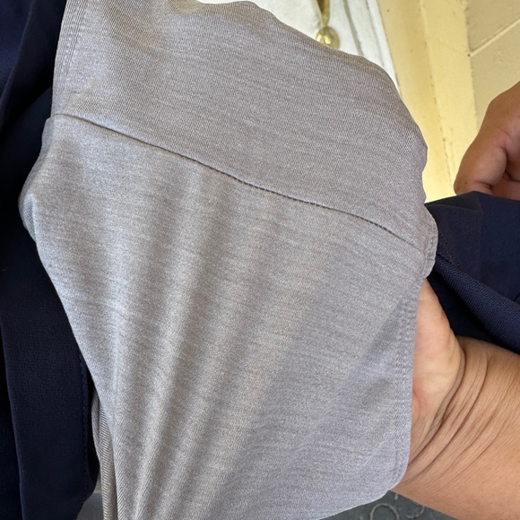 Men tracksmith navy blue shorts - Picture 6 of 11